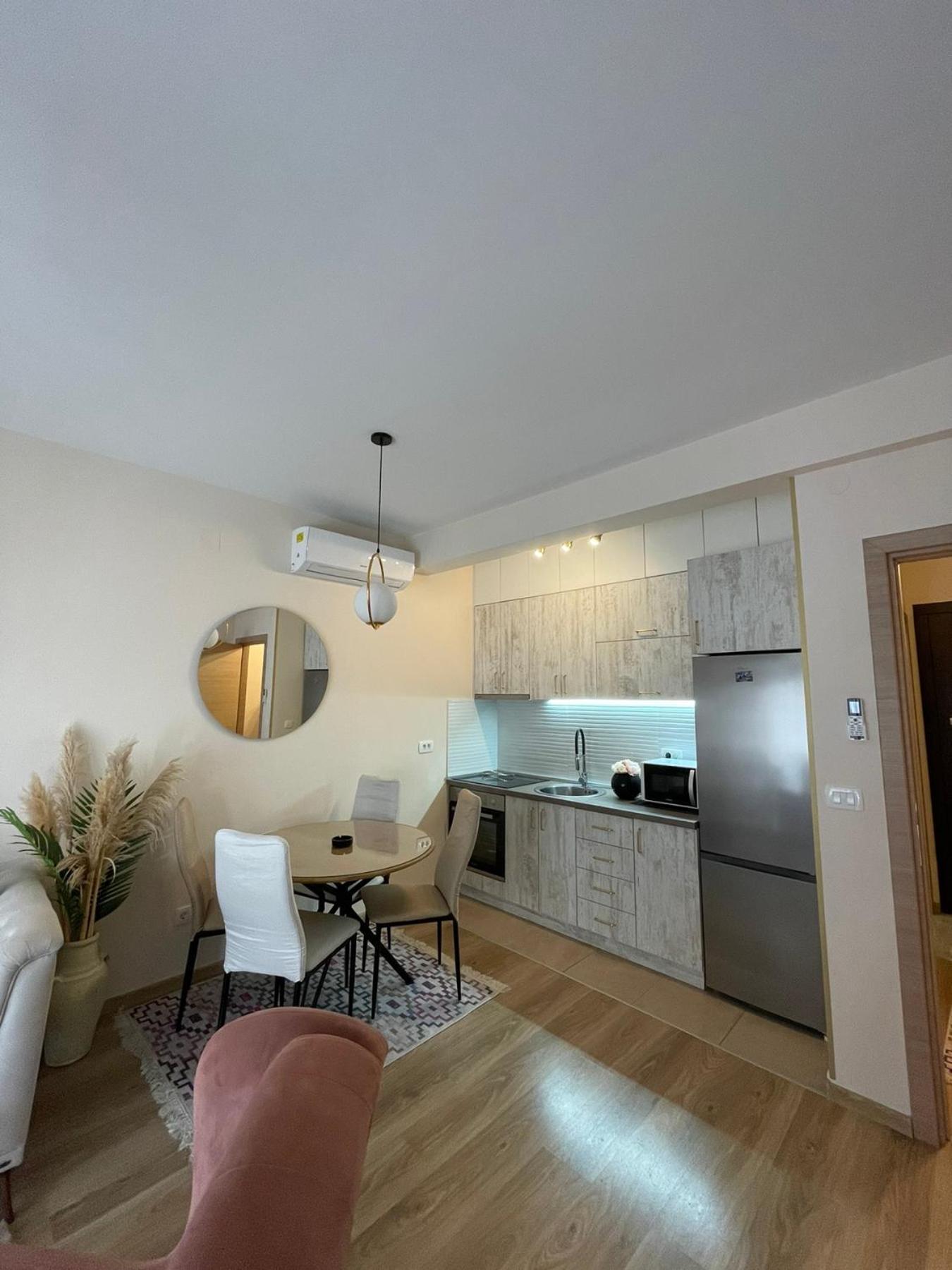 Apartman Montenegrina Budva Exterior foto